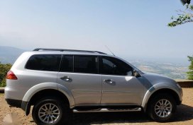 2011 Mitsubishi Montero gls v FOR SALE 