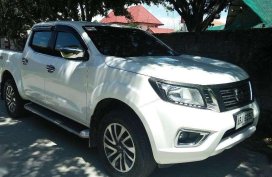 2015 Nissan Navara 4x2 MT Calibre EL Pick up FOR SALE