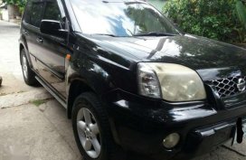 Well-kept Nissan X-trail 2004 for sale