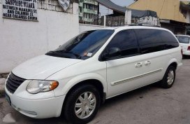 2007 Chrysler Town and Country AT FOR SALE 
