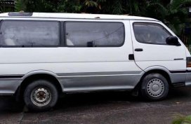 Toyota Hiace CuStom Van 2002 Model FOR SALE