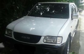 Isuzu Fuego 2000 for sale