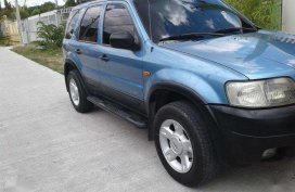 Ford Escape XLT 4X2 Blue SUV For Sale 