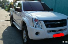 2013 Isuzu Dmax manual For sale 