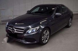 Almost bnew Mercedes Benz C200 save 1300000M 2015