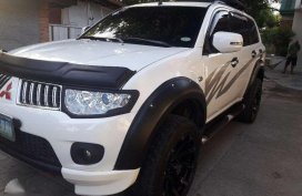 FOR SALE MITSUBISHI Montero glx 2013 manual
