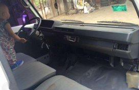 Mitsubishi l300 2000 fb for sale 