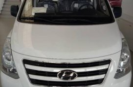 Hyundai Starex 2.5 Super Express Pomo Down Payment 2017