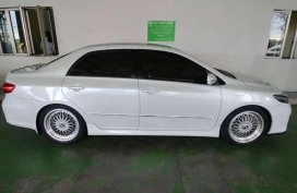 Toyota Corolla Altis 1.6 V 2013 for sale 