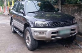Well-kept Toyota Rav4 1998 for sale