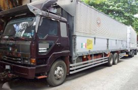 Well-maintained Fuso Wing 2001 for sale