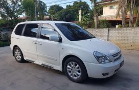 Well-kept Kia Carnival EX 2008 for sale
