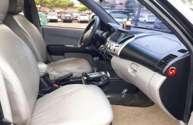 For sale Mitsubishi Strada GLS V sports 2012 model