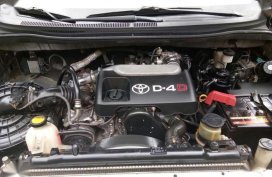 Toyota Innova E AT 2010 for sale