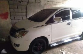 Toyota Innova J 2006 Diesel White For Sale 