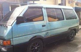 Nissan Vanette 12 Seater Van Green For Sale 