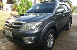 Toyota Fortuner 2006 Automatic Gray For Sale 