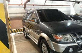 Isuzu Crosswind XUV 2010 not Revo Innova Adventure