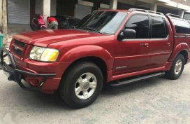 Well-maintained Ford Explorer 2000 for sale