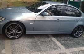 Good as new BMW E90 320i 2006 for sale