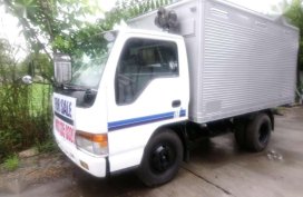 Isuzu Giga Aluminum van 11 x 6ft For Sale 