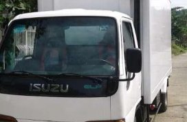 Isuzu Elf Giga Freezer Van 4HG1 engine