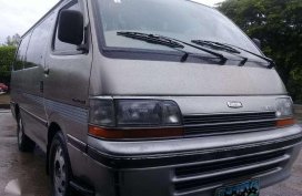 Toyota Hiace Custom Van 1993  For Sale 