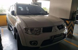 2013 Mitsubishi Montero Sport White For Sale 