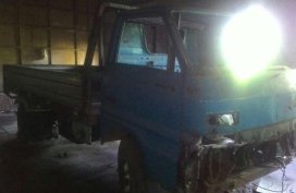 Isuzu Elf 4BA1 Engine Truck Manual For Sale 