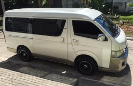 Toyota Hi-Ace GL Grandia 2006 White For Sale 