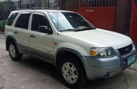 Ford Escape 2006 XLS AT White SUV For Sale 