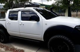 Nissan Navara LE 2010 4x4 White For Sale 