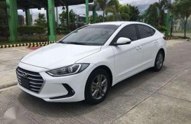 FOR SALE Hyundai Elantra 1.6GL 2016 Model