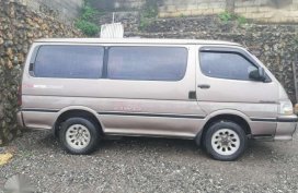TOYOTA Hiace super custom van matik 1990