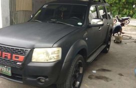 Rush Sale Matt Black Ford Everest 2009 for sale