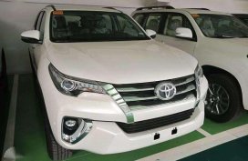 Toyota Fortuner 4x2 V 2.4 DSL 6SPD AT For Sale 