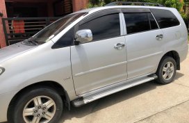 2005 Toyota Innova J MT Gas Silver For Sale 