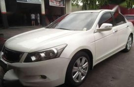 Honda Accord 3.5 V6 2008model White For Sale 