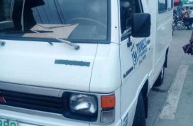 Mitsubishi L300 2000 for sale