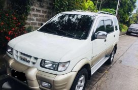  Isuzu Crosswind 2004 For sale