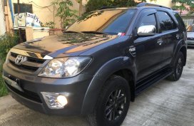 Toyota Fortuner G 2006 Matic Diesel For Sale 