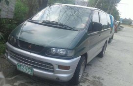 Like new Mitsubishi Spacegear for sale