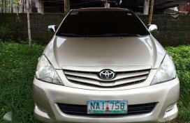 Toyota Innova 2009 E for sale
