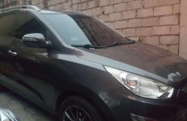 2011 hyundai tucson AT 4x2 gasoline RUSH SALE!!