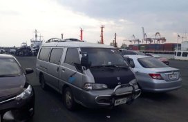 Hyundai grace 96 model dolphine