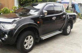 Mitsubishi Strada 2009 for sale