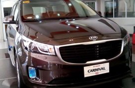 2018 Grand Carnival 7str Gold Edition