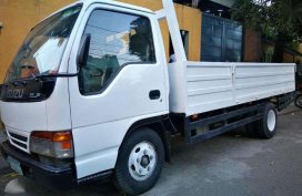Well maintained Isuzu Elf Truck - Dropside Body For Sale 
