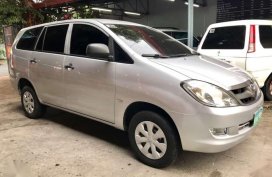 TOYOTA Innova j 2005 manual super fresh in and out