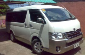 2014 Toyota GL Grandia 90K Mileage